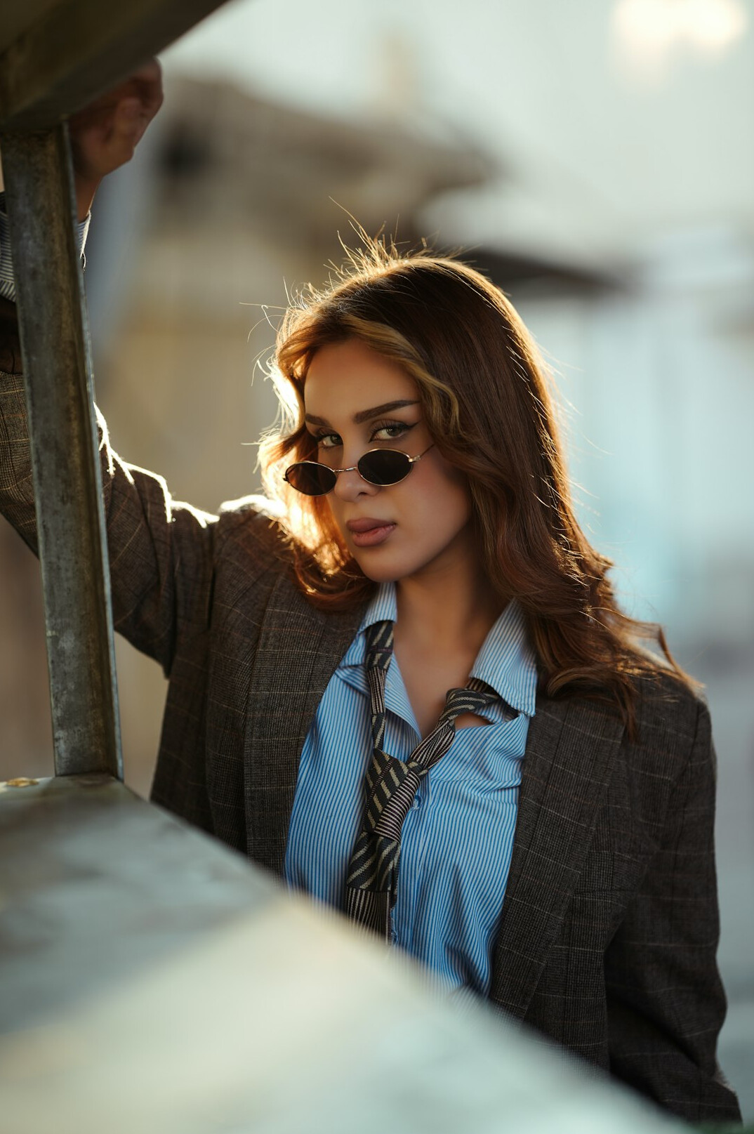 woman detective investigating clues